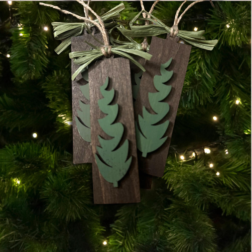 Rustic Christmas Ornaments – Set of 6 – Farmhouse Wood Tree Décor, Handmade Xmas Decorations, Rustic Holiday Décor Gift Set, Company Gift