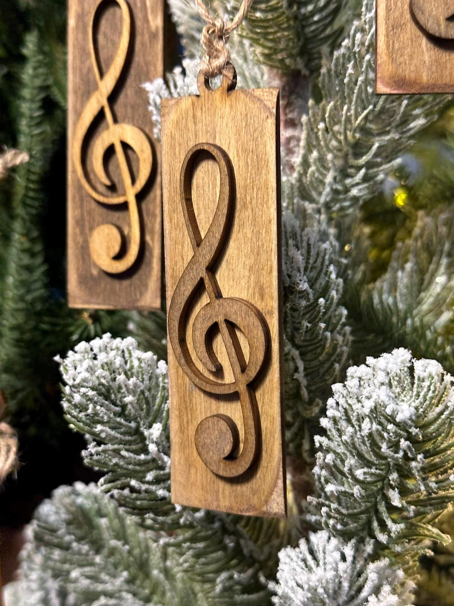 Rustic Wooden Treble Clef Ornaments Set of 3 – Handmade Music-Inspired Gift Tags or Holiday Tree Decorations for Music Lovers