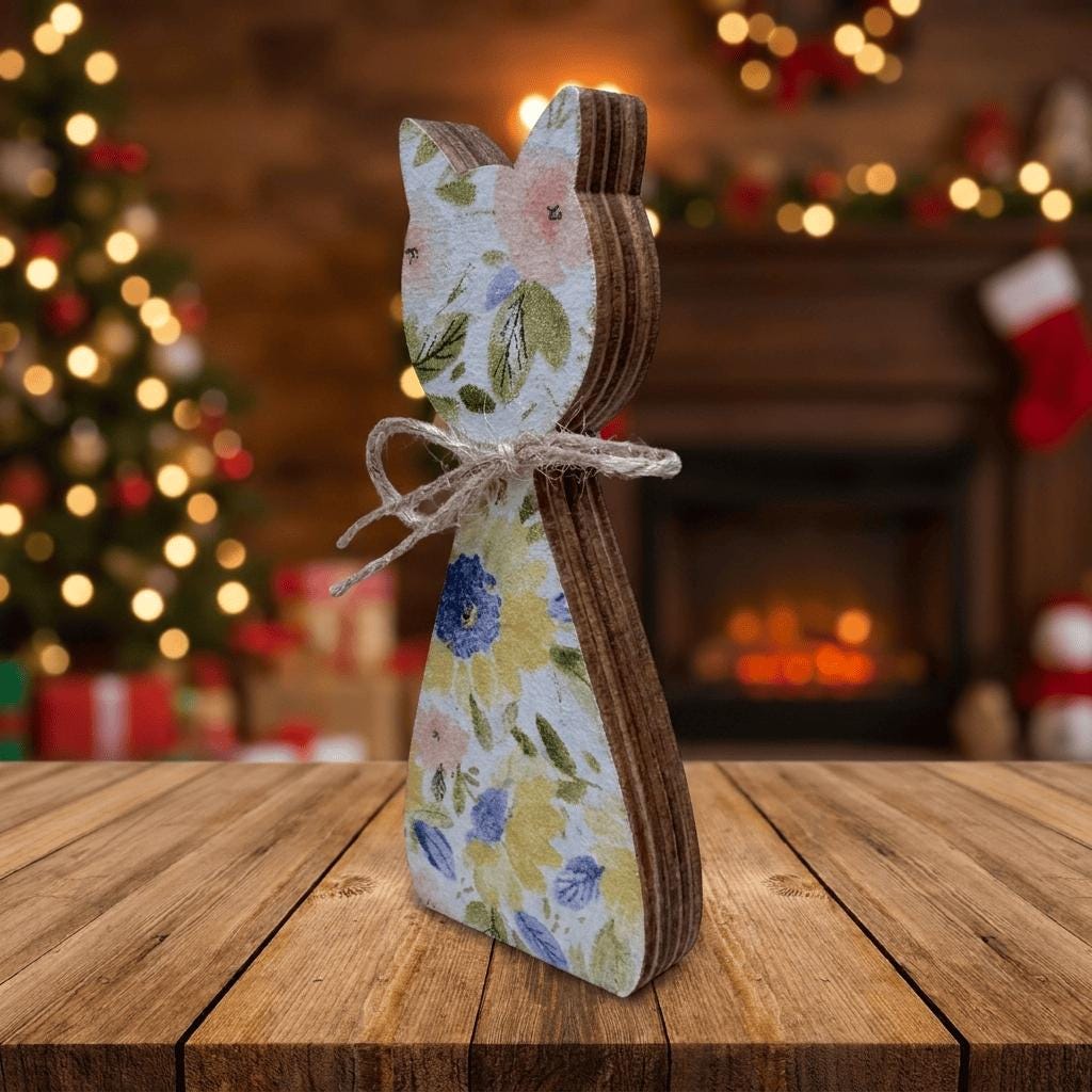 Floral Cat Wood Shelf Sitter | Rustic Farmhouse Spring Decor | Freestanding Cat Decor | Gift for Cat Lover - TheGrumpyRooster