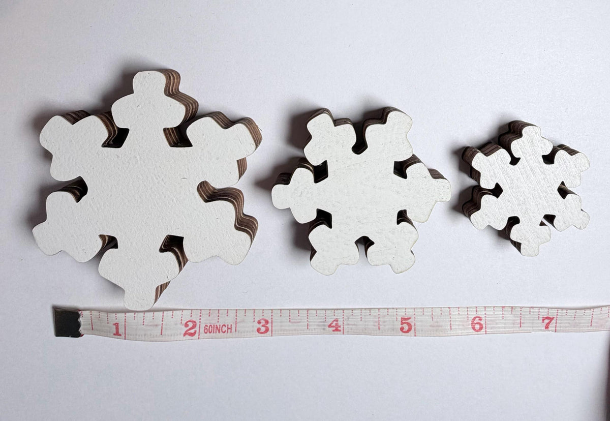 White Wood Snowflake Set of 7, Chunky Layered Snowflake Shelf Sitters, Farmhouse Winter Tiered Tray Decor, Rustic Christmas Mantel
